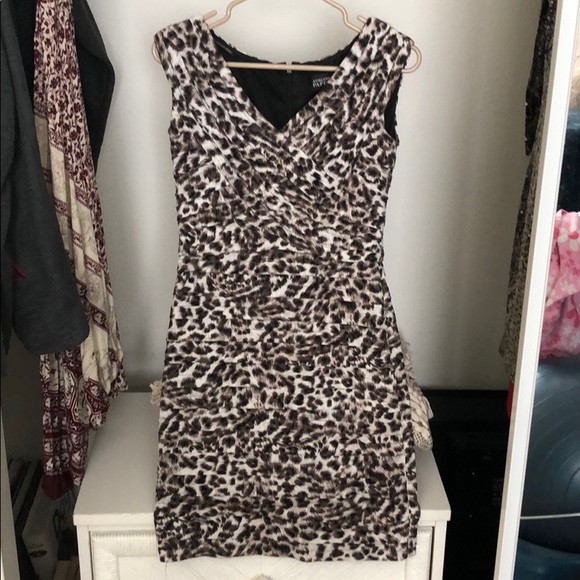 Dress - Picture 1 of 5